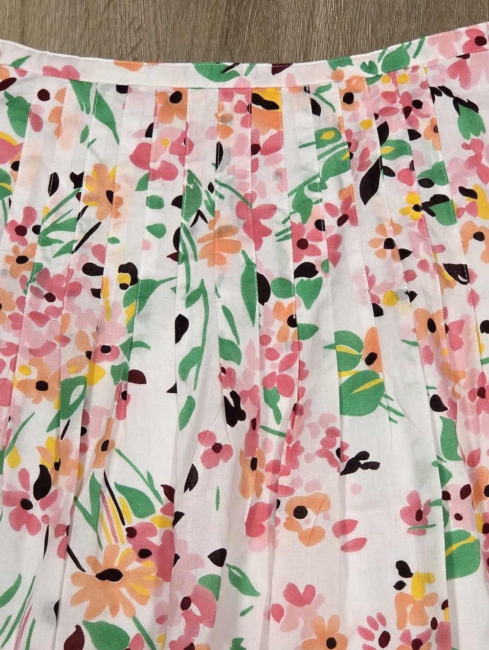 Vintage Talbots Floral Skirt 8 Pink Green Cotton Knee Length Y2K Summer - Picture 2 of 4